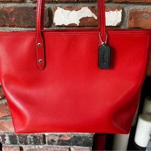 Coach City Zip Tote Bag